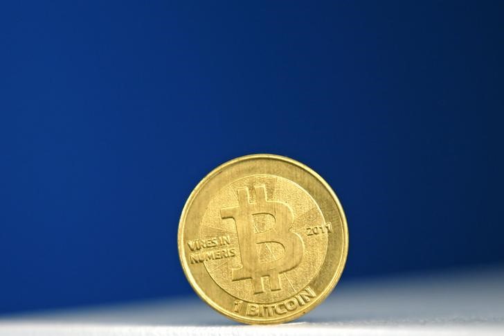 比特币重返8.2万美元上方，波动率创7个月新高！渣打仍看升年底到达20万美元